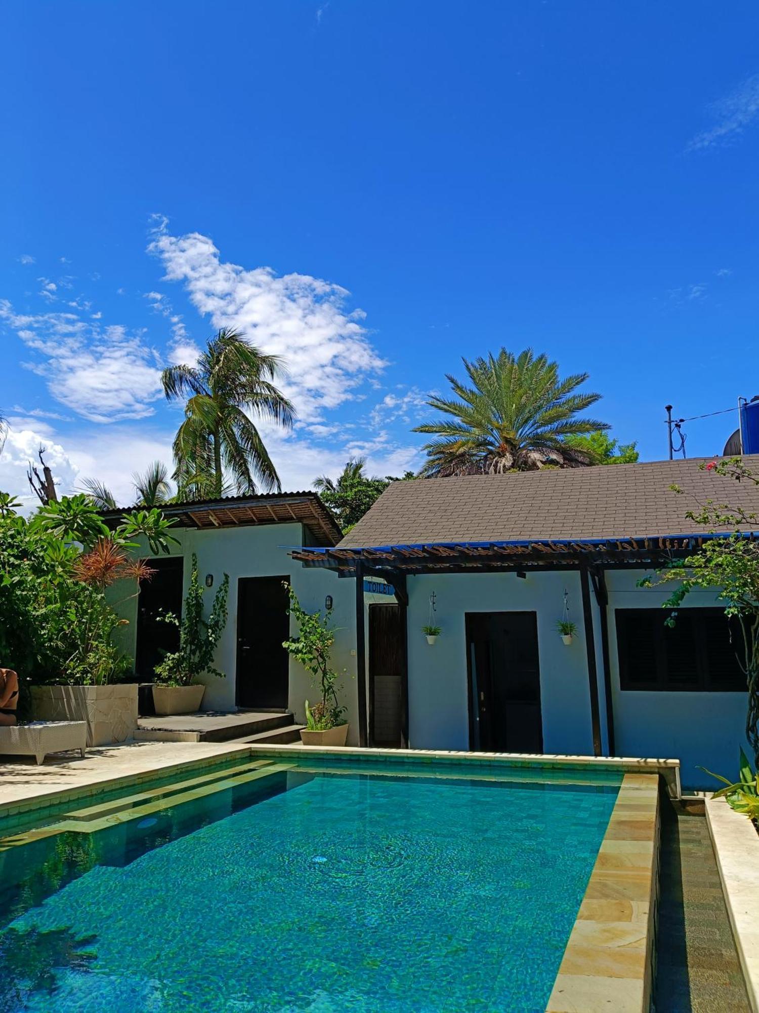 Bale Sampan Boutique Bungalows Гили Траванган Экстерьер фото