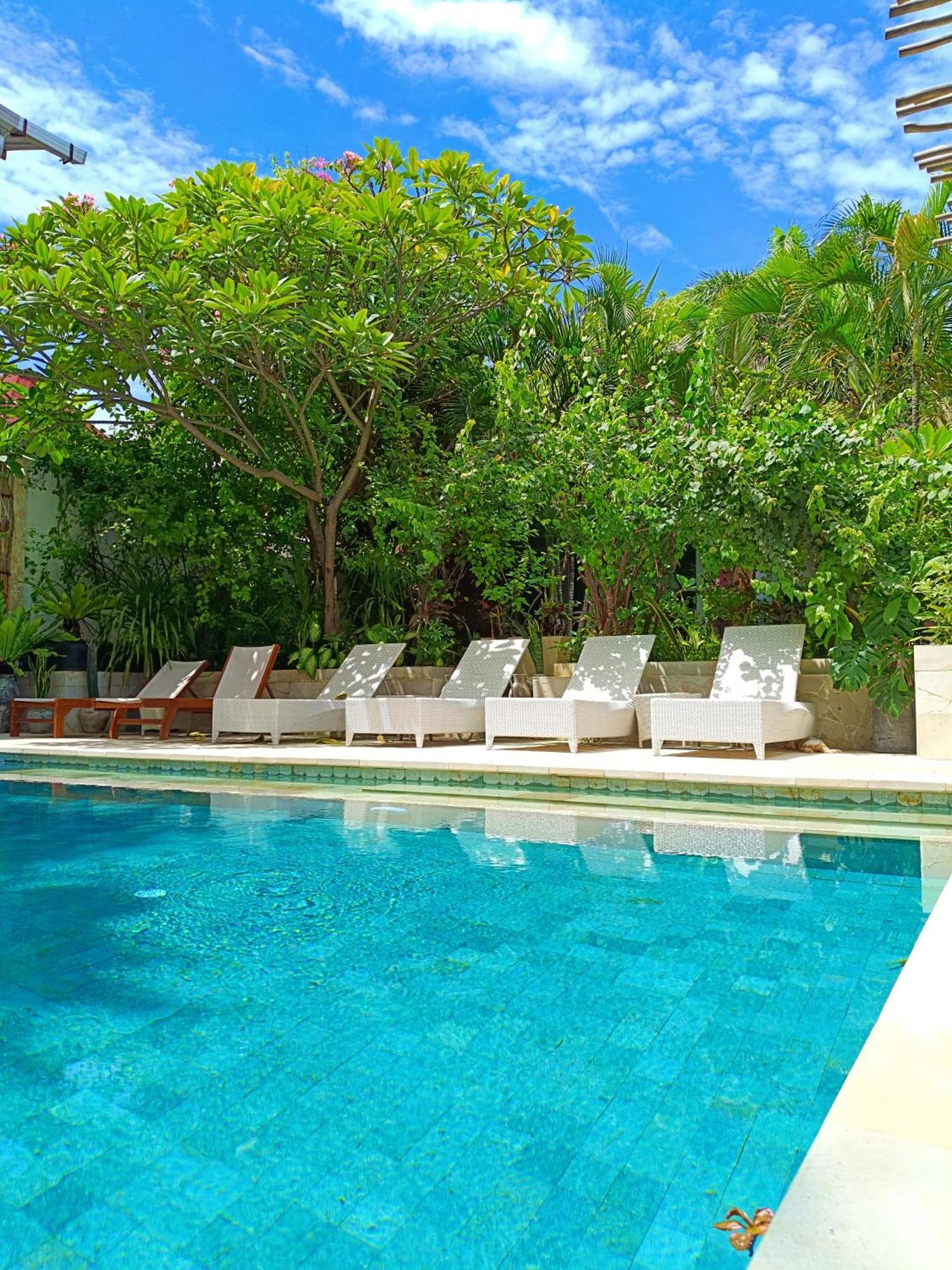 Bale Sampan Boutique Bungalows Гили Траванган Экстерьер фото