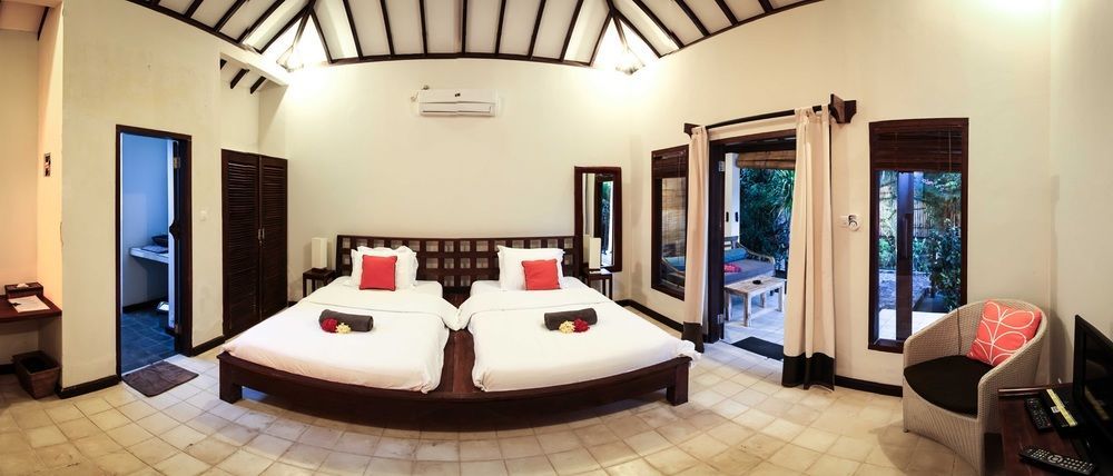 Bale Sampan Boutique Bungalows Гили Траванган Экстерьер фото